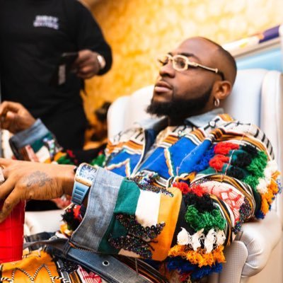 “Forgive And Forget” – Davido Reacts To Claim That His Current Stylist Was Once A Huge Critic Of His Songs