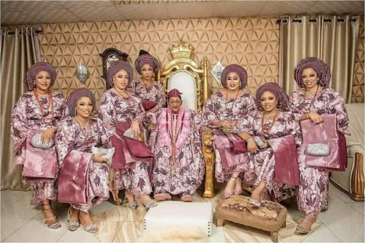 The 18 Wives of Late Alaafin Of Oyo’s Are Now Available For Suitors – Oyo Chief Reveals